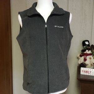 🎉HP🎉 Columbia fleece vest, size S